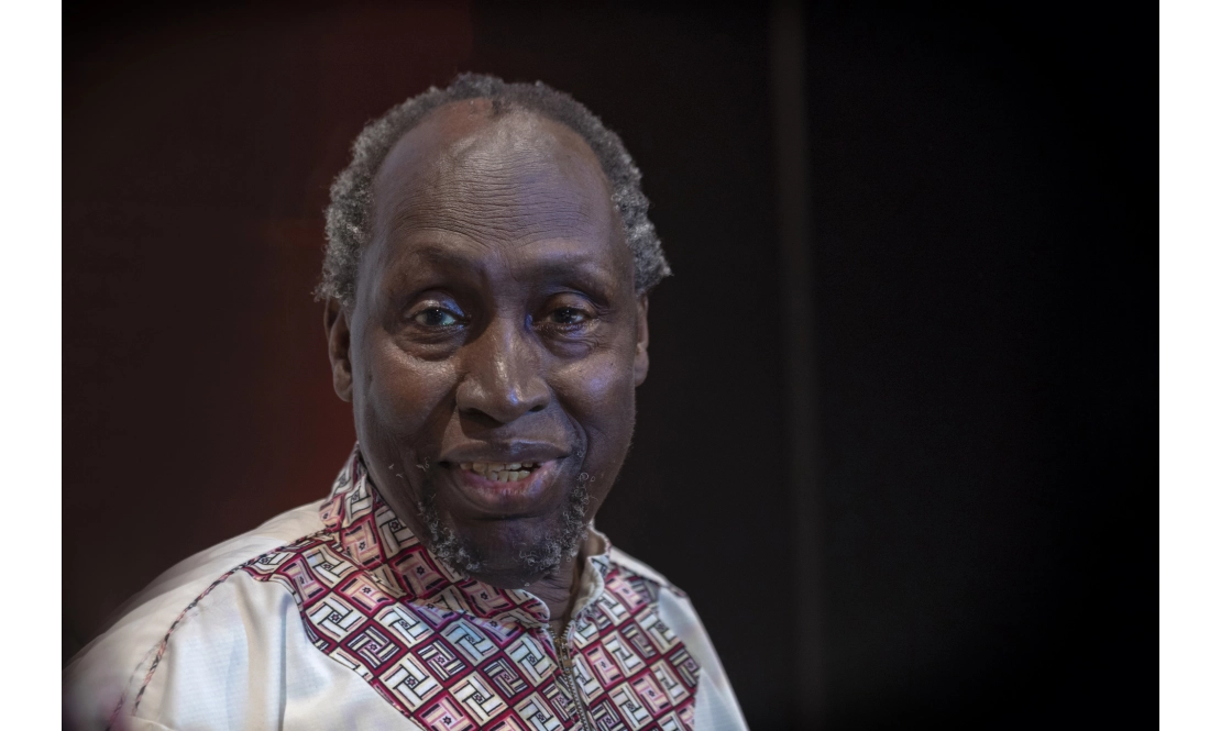 Ngũgĩ wa Thiong'o - Afrika sichtbar machen