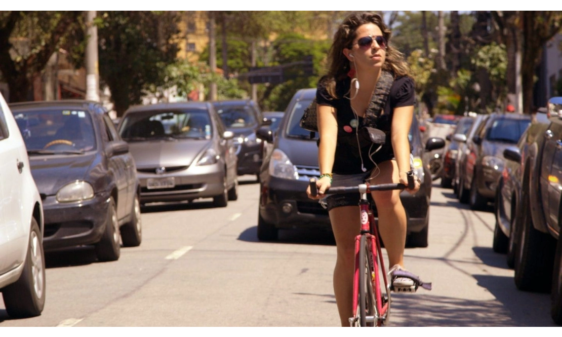 Fillmvorführung: Bikes vs Cars / Fahrradfilm openair